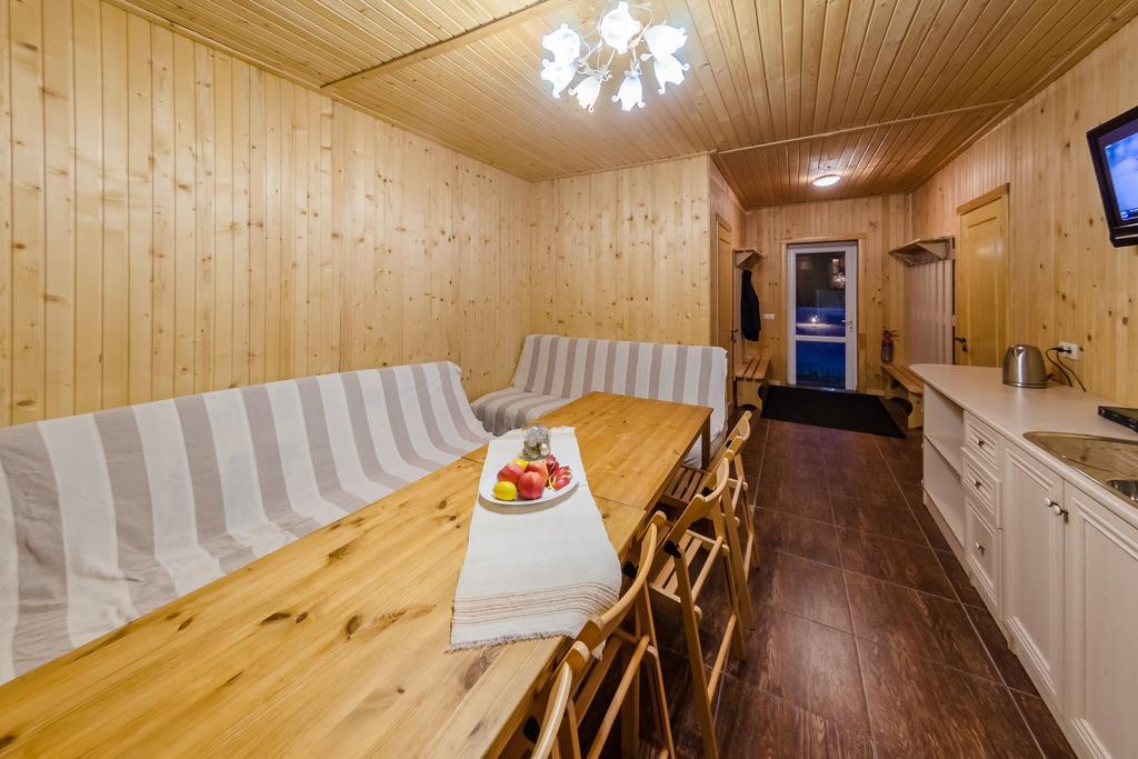 Klen Hotel Mykulychyn Room photo